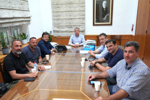 Είπαν τα παράπονα τους στον Περιφερειάρχη