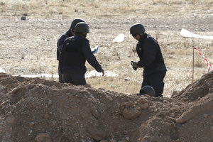 Φωτιά στον Καρτερό: Παραλίγο ατύχημα από έκρηξη βλήματος μπροστά στα μάτια των Πυροσβεστών!