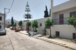 Ο δήμος Χερσονήσου μετέτρεψε το κτήριο που κατέρρεε σε…κόσμημα