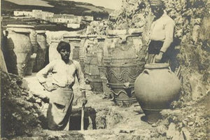 Aνασκαφές στην Κνωσσό, το 1890