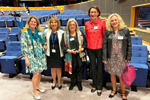 Στην πανηγυρική τελετή της Association Femmes d’Europe  η Μαίρη Παχιαδάκη