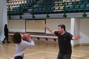 Ο Νίκος Ανδρουλάκης και ευχή για τους μπαμπάδες