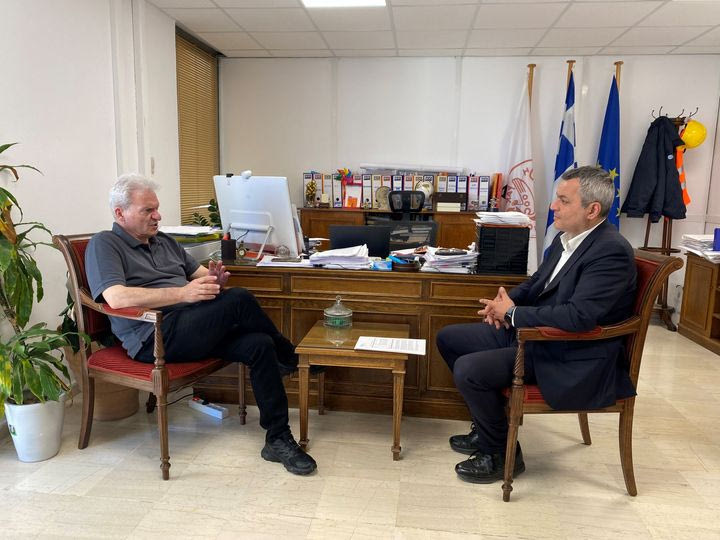 Συνάντηση του Δημάρχου Ηρακλείου με τον Χάρη Μαμουλάκη
