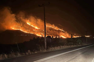 Χωρίς ενεργό μέτωπο η φωτιά στο Νότιο Ρέθυμνο – Σηκώθηκαν δύο ελικόπτερα, επιχειρούν ισχυρές δυνάμεις