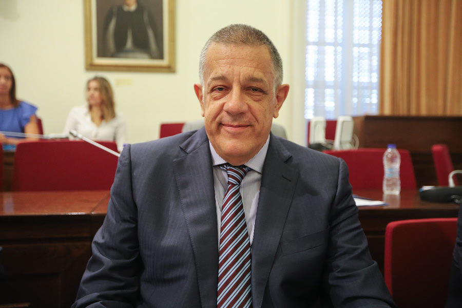 Απίστευτη δήλωση Ταχιάου για το Μετρό Θεσσαλονίκης: Αν κάποιος θέλει να παίξει, θα περάσει από το πτώμα μου
