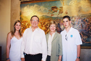 Παντρεύεται στην Αθήνα η μικρότερη κόρη του τέως βασιλιά Κωνσταντίνου