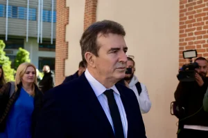 Μιχάλης Χρυσοχοΐδης: «Είμαστε κοντά σε όλα τα θύματα της βίας και της τρομοκρατίας»