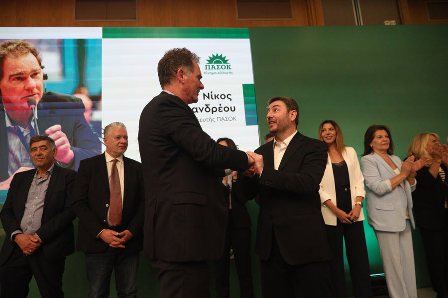 Η νέα κρίση στο ΠΑΣΟΚ- Ποιοι περίμεναν στη γωνία τον Νίκο Ανδρουλάκη
