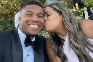 Γιάννης Αντετοκούνμπο: Τι συμβαίνει με τον γάμο του – Τι είπε off camera στους δημοσιογράφους