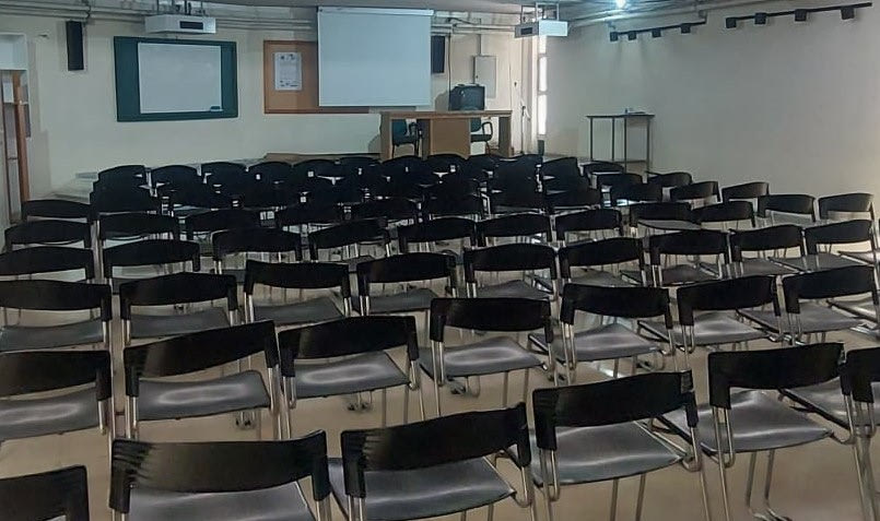 Είναι πολλοί οι λόγοι για να επιλέξει κανείς τις σχολές επαγγελματικής εκπαίδευσης και κατάρτισης της ΔΥΠΑ