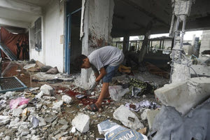 Δραματικές στιγμές στη Γάζα μετά το βομβαρδισμό του σχολείου του ΟΗΕ