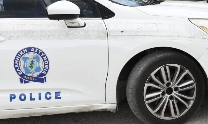Χερσόνησος: Μετά το αιματηρό επεισόδιο για το 500ευρω, σκοπεύει να παραδοθεί