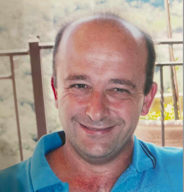Ο τελευταίος αποχαιρετισμός στον  καθηγητή του ευρωπαϊκού σχολείου Εντουάρντο Φιορίλλο