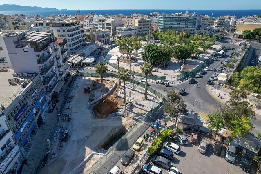 Αεροφωτογραφίες από την νέα Πλατεία Ελευθερίας: Το χρονοδιάγραμμα, το “ξήλωμα” και η παράδοση του έργου