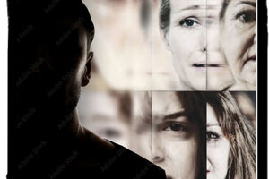 Μαζί στο σπίτι μαζί και στα κρατητήρια