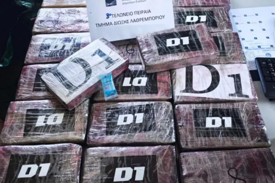 Επιχείρηση «Κόκα Μπανάνα»: Τα κοντέινερ με μπανάνες έκρυβαν κοκαΐνη άνω του 1.000.000 ευρώ