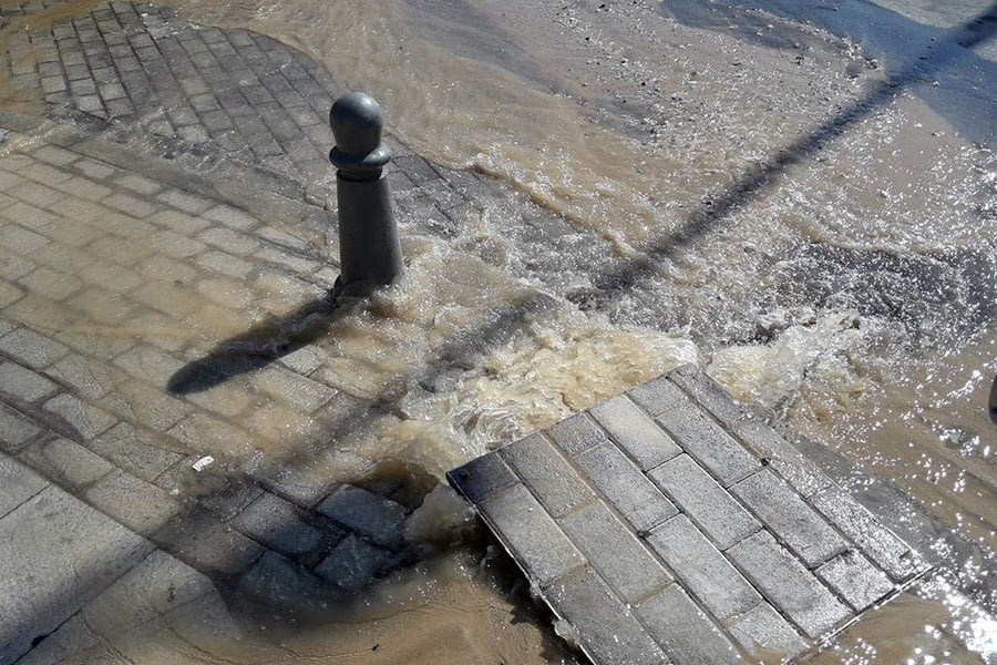 Χανιά: Βλάβη σε κεντρικό αγωγό προκάλεσε διακοπή υδροδότησης σε περιοχές της Σούδας