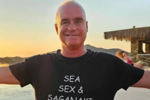 Θρίλερ στην Αμοργό: Αγωνία για τον Αμερικανό τουρίστα που εξαφανίστηκε – «Οι Αρχές έχουν “χτενίσει” το μονοπάτι»