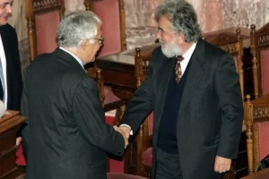 Πέθανε ο θρυλικός βουλευτής της ΝΔ Λευτέρης Καλογιάννης- Είχε αρπάξει την κάλπη