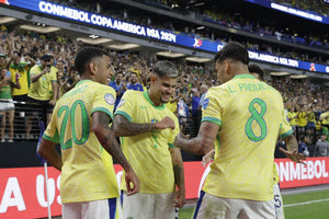 Κόπα Αμέρικα: Τεσσάρα η Βραζιλία, στους “8” η Κολομβία