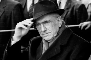 Νίκος Ανδρουλάκης: «Ο Ανδρέας Παπανδρέου παραμένει ο πρώτος στη μνήμη του ελληνικού λαού»