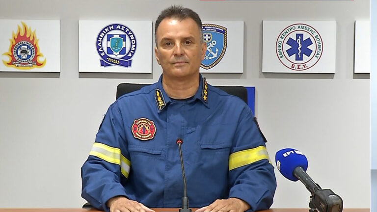 Πυροσβεστική: «Η πιο δύσκολη μέρα της χρονιάς, επικίνδυνες οι πυρκαγιές σε Κερατέα και Σταμάτα»