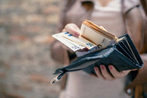 ΔΥΠΑ: Επίδομα κατάρτισης ύψους 400 ευρώ για 50.000 ανέργους