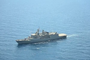 Αποστολή «Ασπίδες»: Επέστρεψε στη Σαλαμίνα, μετά από 102 ημέρες, η φρεγάτα «Ύδρα»