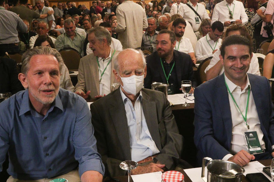 Ανακοίνωσε υποψηφιότητα και ο Γερουλάνος