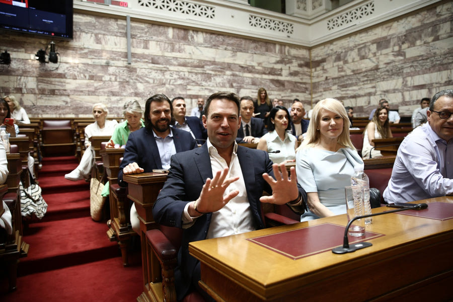 Οι άνθρωποι του Στέφανου μιλούν για…πραξικόπημα!