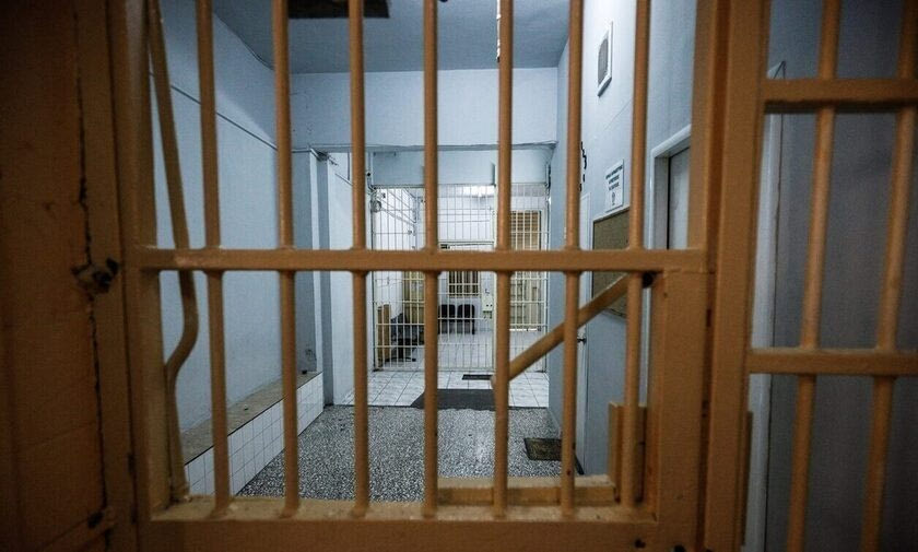 Στα κρατητήρια κατέληξε ζευγάρι από το Ηράκλειο για ενδοοικογενειακή βία