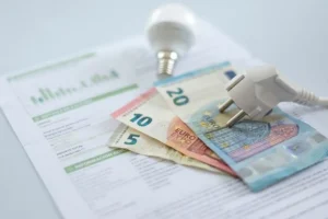 Τιμολόγια ρεύματος: Ποιο χρώμα αναδεικνύεται σε πιο συμφέρουσα λύση