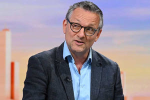 Μάικλ Μόσλεϊ: Αυτή είναι η αιτία θανάτου του παρουσιαστή που βρέθηκε νεκρός στη Σύμη