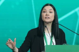 Νάντια Γιαννακοπούλου: «Με συνωμοσιολογία, φραστικές επιθέσεις και απειλές διαγραφών το ΠΑΣΟΚ δεν θα πάει μπροστά»