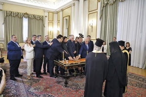 Ανασχηματισμός προσδοκιών και νέων προτεραιοτήτων
