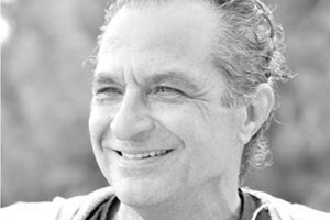 Πέθανε ο ηθοποιός Αλέξανδρος Τσακίρης