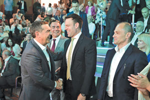 Άνω κάτω ο ΣΥΡΙΖΑ και ο Κασσελάκης συγκαλεί εκτάκτως το Εκτελεστικό