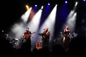 Αρχαία Ελεύθερνα: Θερμό χειροκρότημα από όλους στην συναυλία του Γιώργου Νταλάρα