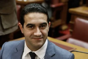 Μετά την Μιλένα, ανακοινώθηκε ακόμη μια υποψηφιότητα για την ηγεσία του ΠΑΣΟΚ