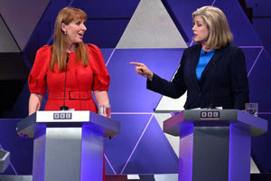 Βρετανία: Αριθμός ρεκόρ γυναικών εξελέγη στη Βουλή των Κοινοτήτων