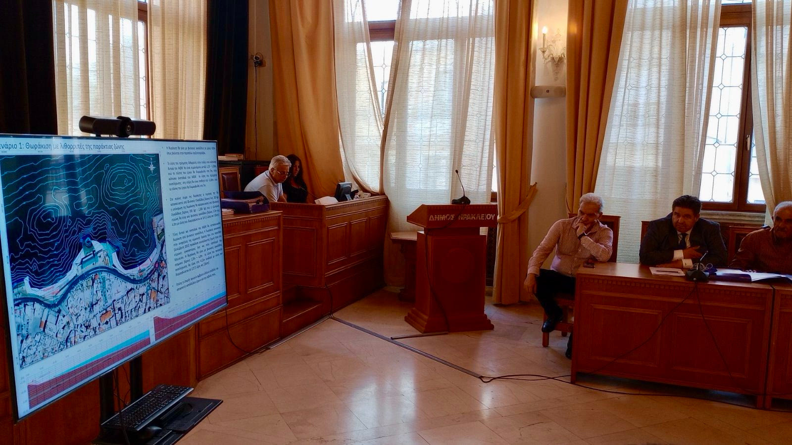 Σημαντικό βήμα για την αξιοποίηση του κόλπου του Δερματά: Εγκρίθηκε από το Δημοτικό Συμβούλιο η ΜΠΕ για την προστασία της ακτογραμμής