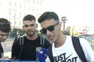 Νεαρός φίλαθλος φεύγει ήρεμος για Πάρο:  «Ευχαριστώ στον κ. Γιαννακόπουλο που μας έφτιαξε το καλοκαίρι»