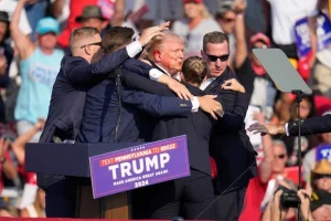 Ο δράστης της απόπειρας δολοφονίας Τραμπ «γκούγκλαρε» λεπτομέρειες για τη δολοφονία του Τζον Κένεντι