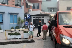 Φωτιά στην Πάτρα: Aναστέλλεται η λειτουργία του Καραμανδάνειου μέχρι να αποκατασταθούν οι ζημιές