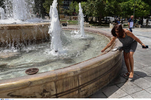 Καυτός λίβας εκτοξεύει τη θερμοκρασία στους 41 βαθμούς