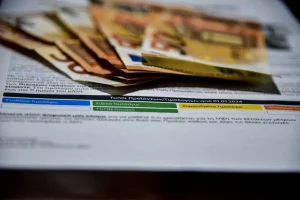Οι νέες τιμές ρεύματος Ιουλίου – Τι συμβαίνει με τα μπλε τιμολόγια
