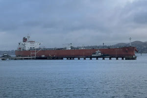 Οι Χούθι της Υεμένης χτύπησαν το δεξαμενόπλοιο ελληνικών συμφερόντων «Chios Lion»