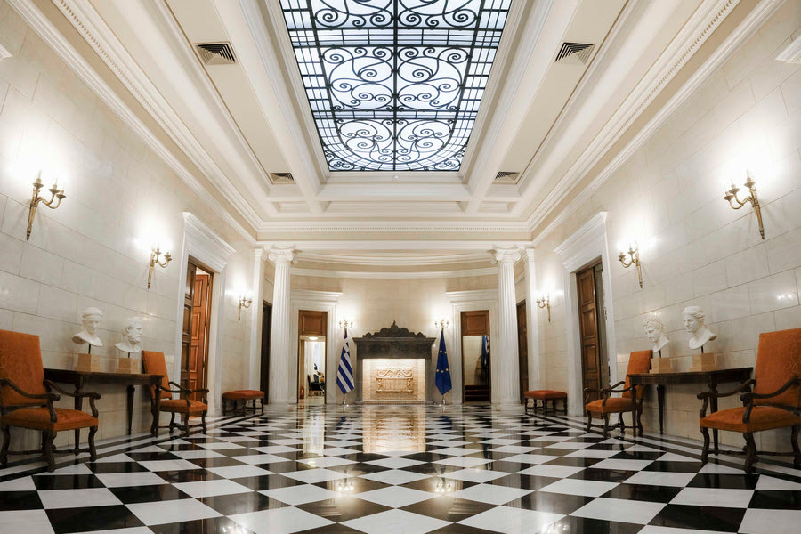 Το Μαξίμου για τις δηλώσεις Σαμαρά – Καραμανλή: «Δεν σχολιάζουμε δηλώσεις ή ομιλίες πρώην πρωθυπουργών»