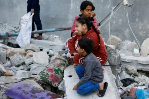 Νέα αιματηρή ισραηλινή επιδρομή στη Γάζα – Νεκρά 30 άτομα, ανάμεσά τους και παιδιά