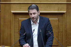 Νίκος Ανδρουλάκης για υποκλοπές: «Είναι διπλό σκάνδαλο, σκάνδαλο παρακολούθησης και σκάνδαλο συγκάλυψης»